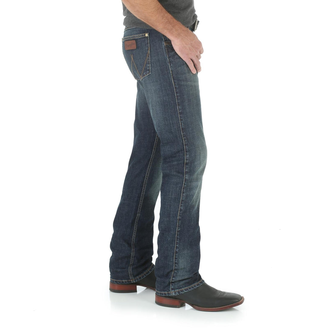 WRAGLER RETRO® LIMITED EDITION SLIM STRAIGHT JEAN - BOZEMAN - J&R Tack & Feed CO