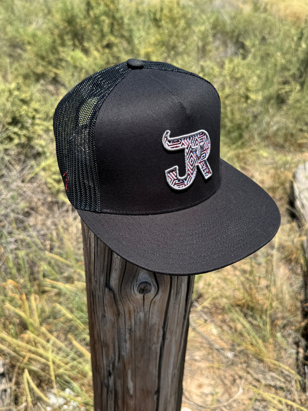 J&R AZTEC LOGO GREY/WHITE/MAROON - BLACK CAP