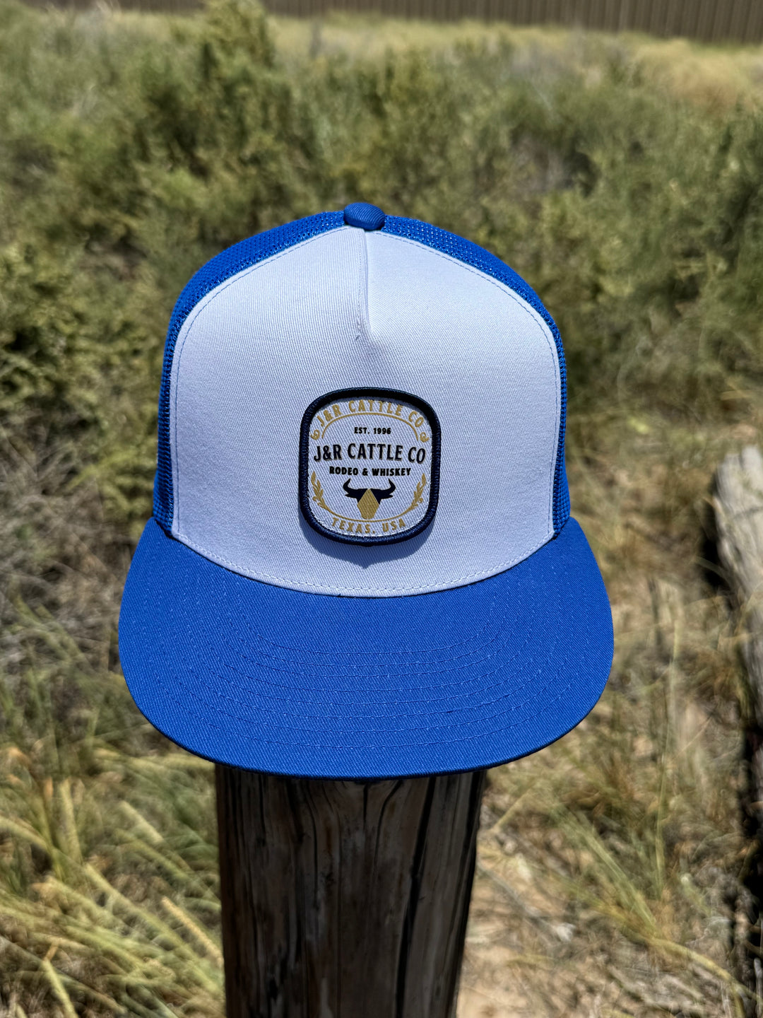J&R RODEO & WHISKEY - WHITE/BLUE CAP