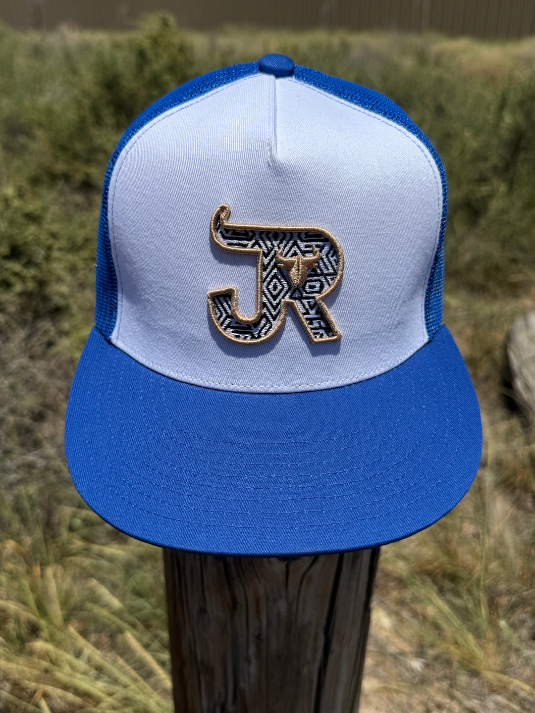 J&R AZTEC LOGO TAN/WHITE/BLUE - WHITE/BLUE CAP